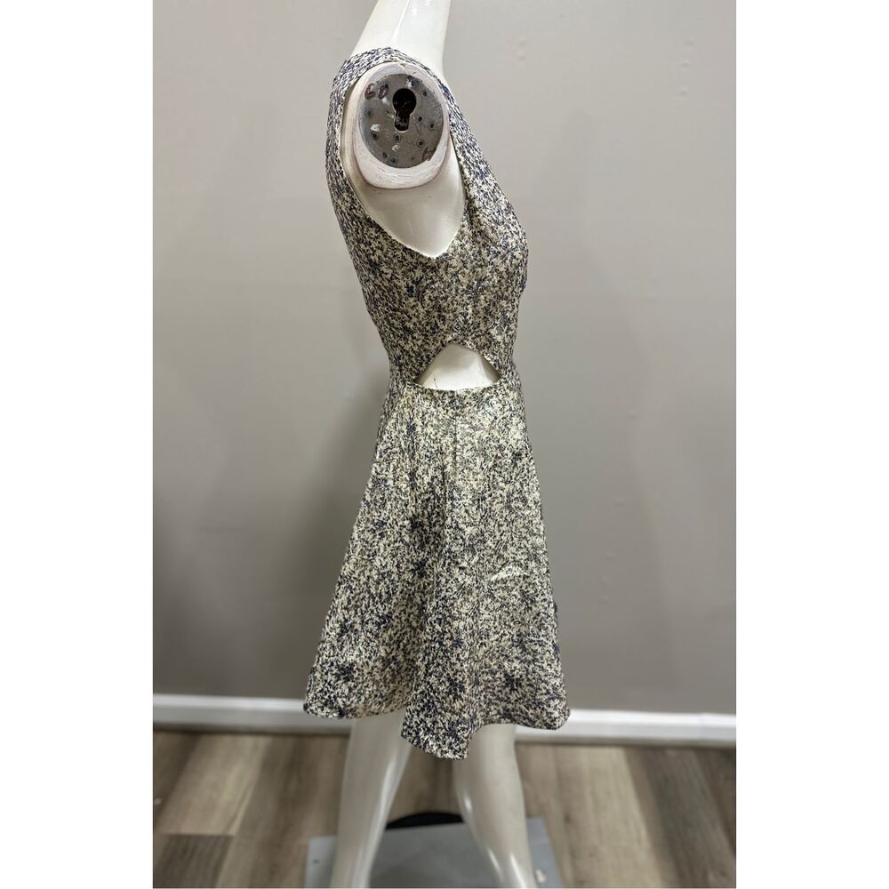 Alice + Olivia Cutout Metallic Jacquard Fit & Flare Mini Dress Black Size 2 $440 - Picture 9 of 11
